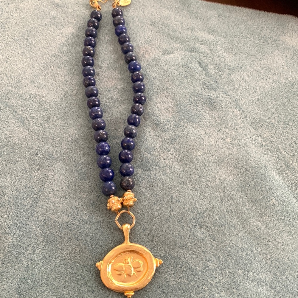 Susan Shaw blue lapis necklace. Bee charm we intaglio stone necklace
